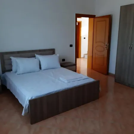 Apartment Metjus House *