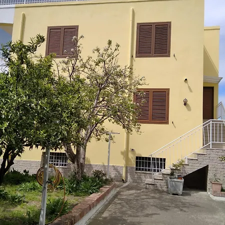 Metjus House דירה